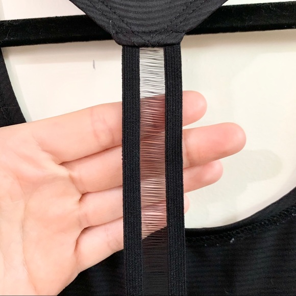 🌸AVIA Black Twist Back Mesh Athletic Tank Top - Picture 5 of 7